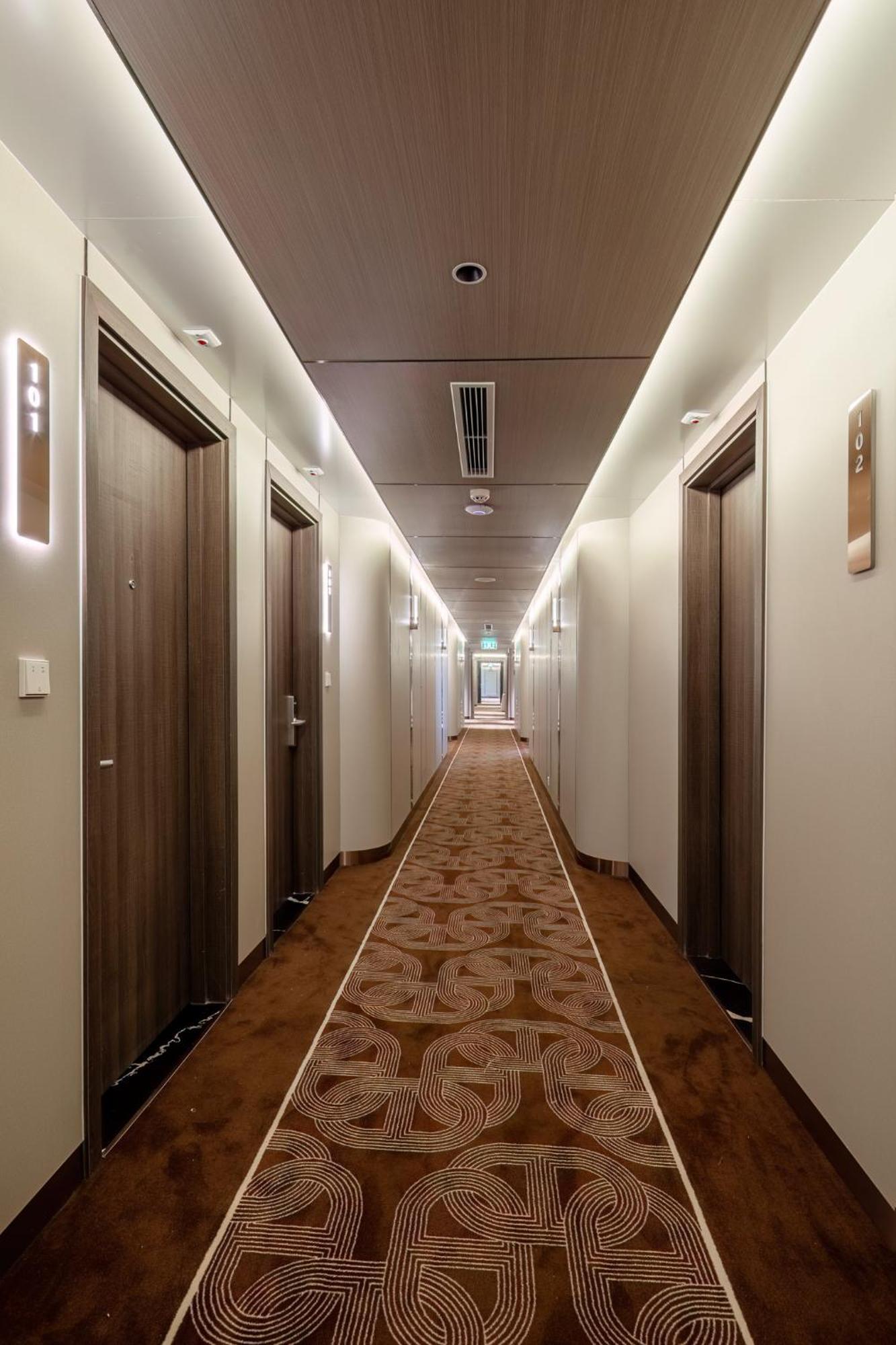 Grand Pioneers Halong Bay Cruise 1 Hotel Ha Long Exterior foto