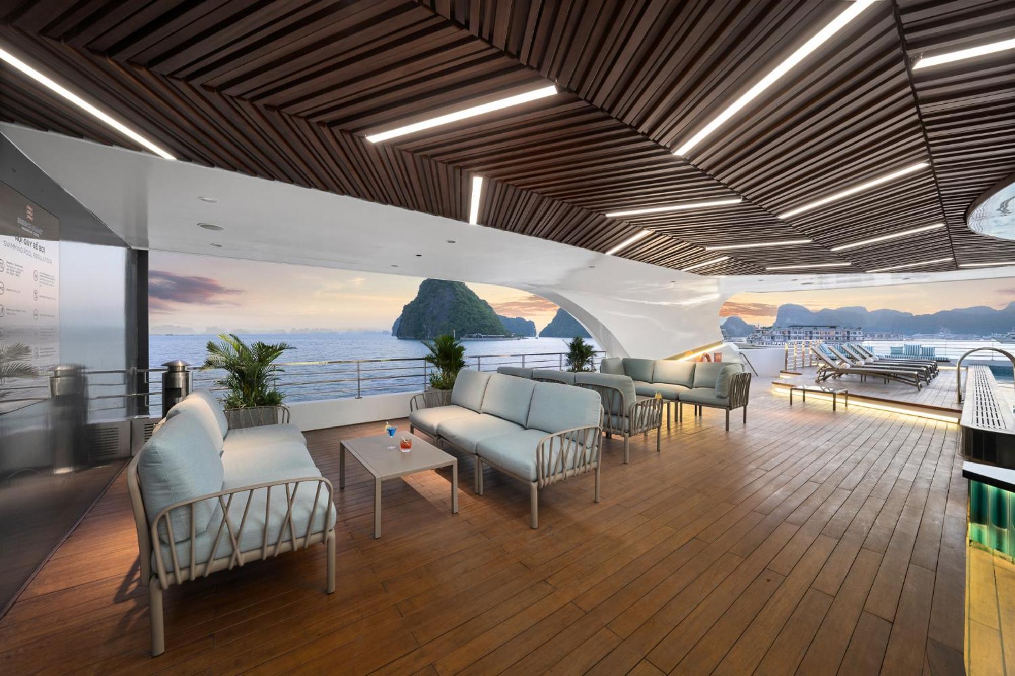 Grand Pioneers Halong Bay Cruise 1 Hotel Ha Long Exterior foto